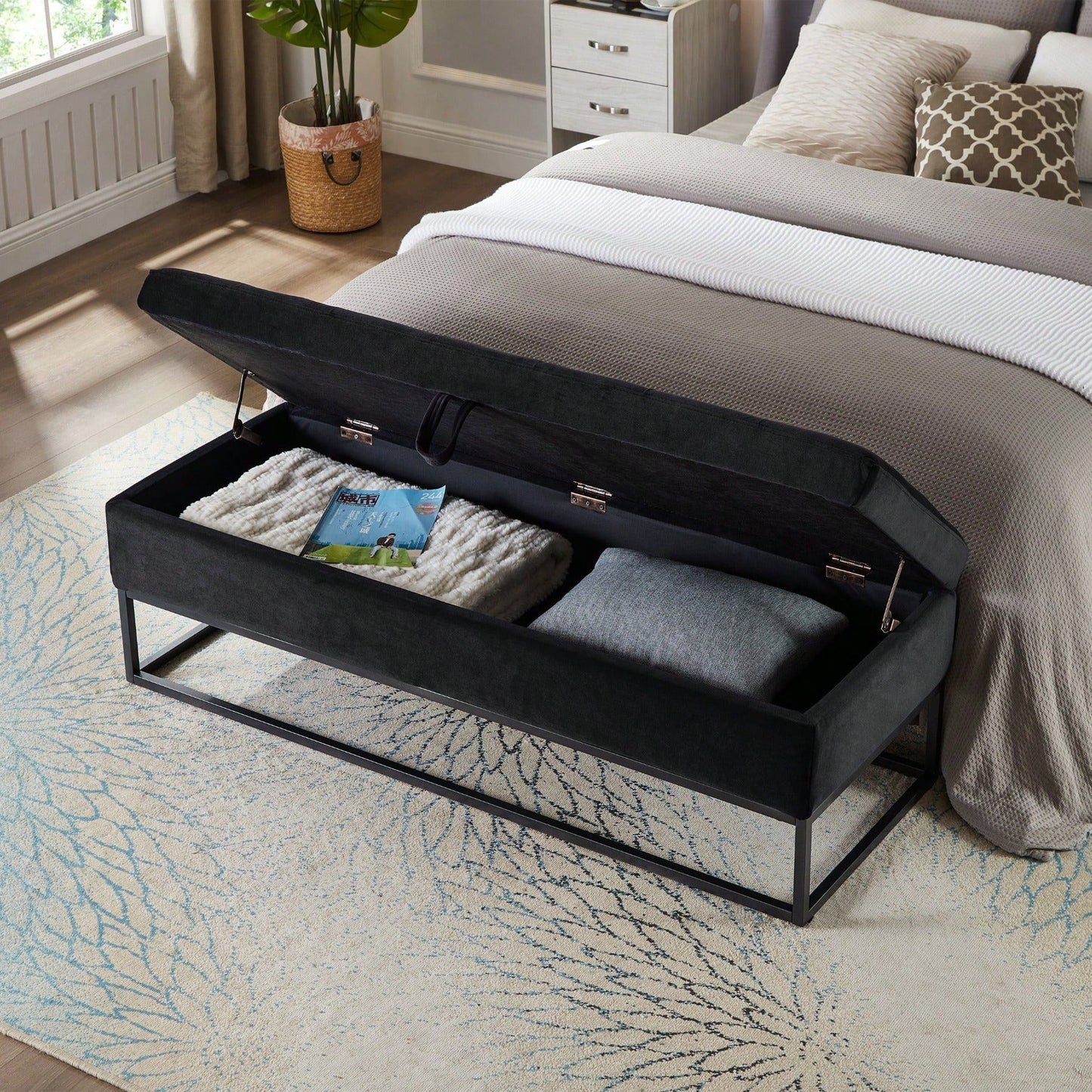 58.6" Bed Bench Metal Base With Storage Pink Velvet