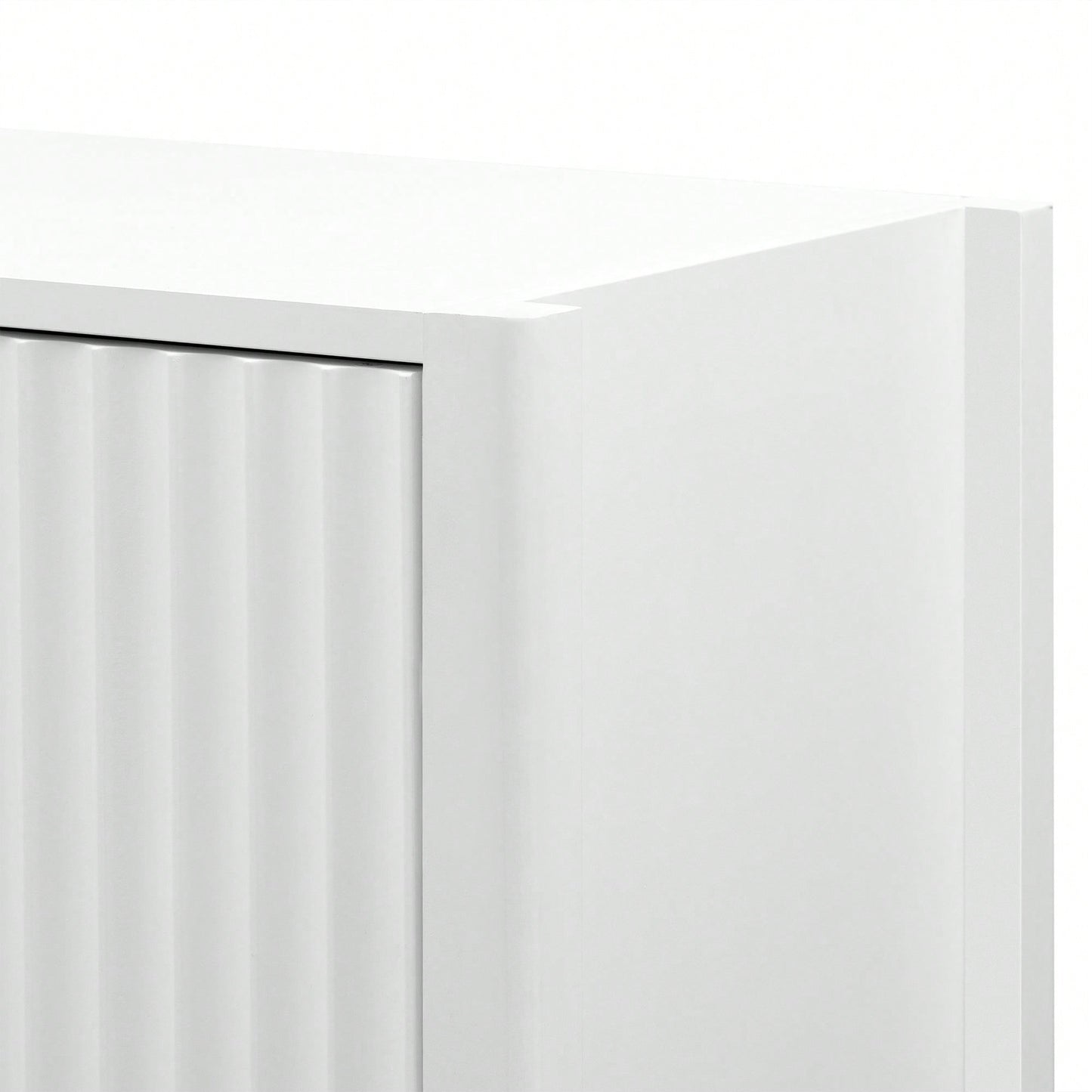 Three-Door Storage Cabinet With Metal Handles, Suitable For Corridors, Entrances, Living Rooms, And Bedrooms