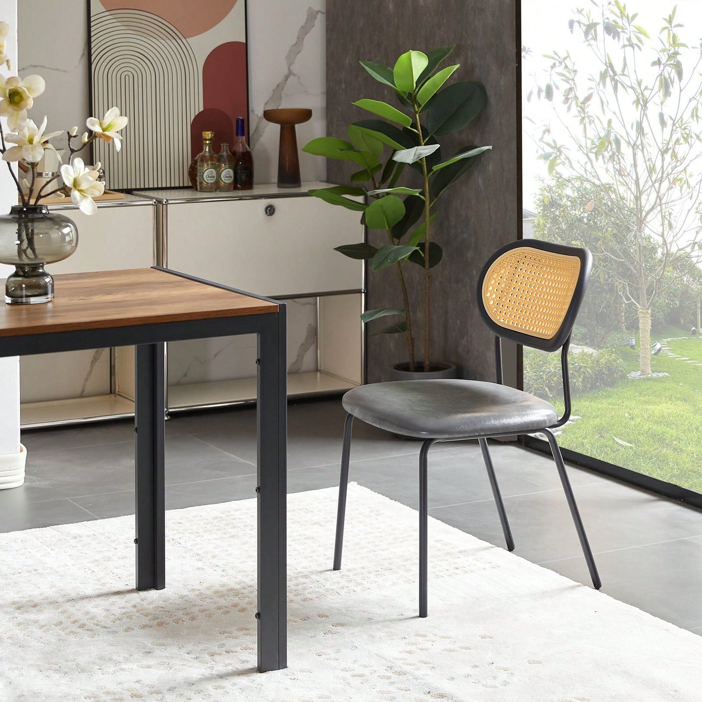 Modern Simple Style Dining Chair PU Leather Black Metal Pipe PP Back Dining Room Furniture Chair Set Of 2