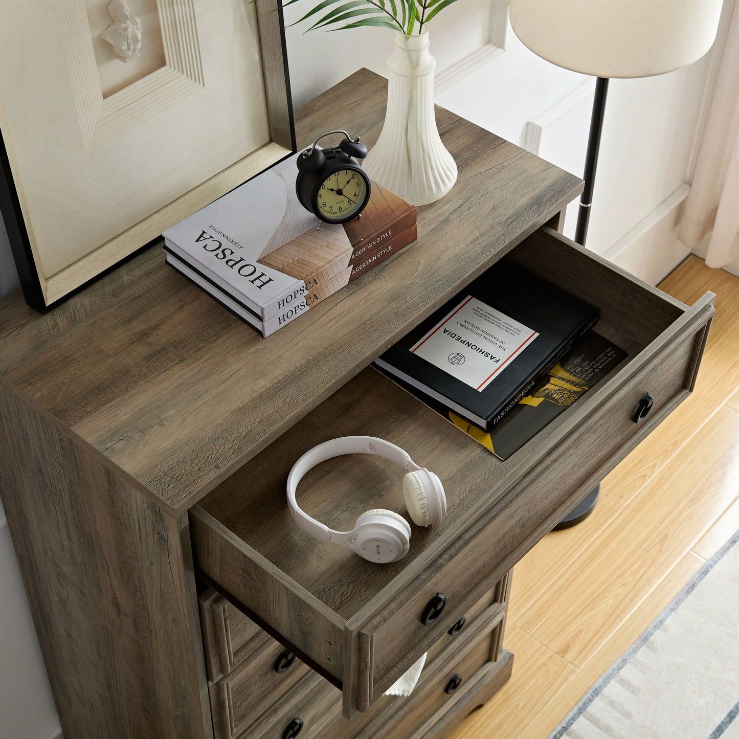 Stylish 6 Drawer Tall Dresser for Bedroom Storage and Closet Organization with Easy Pull Handles