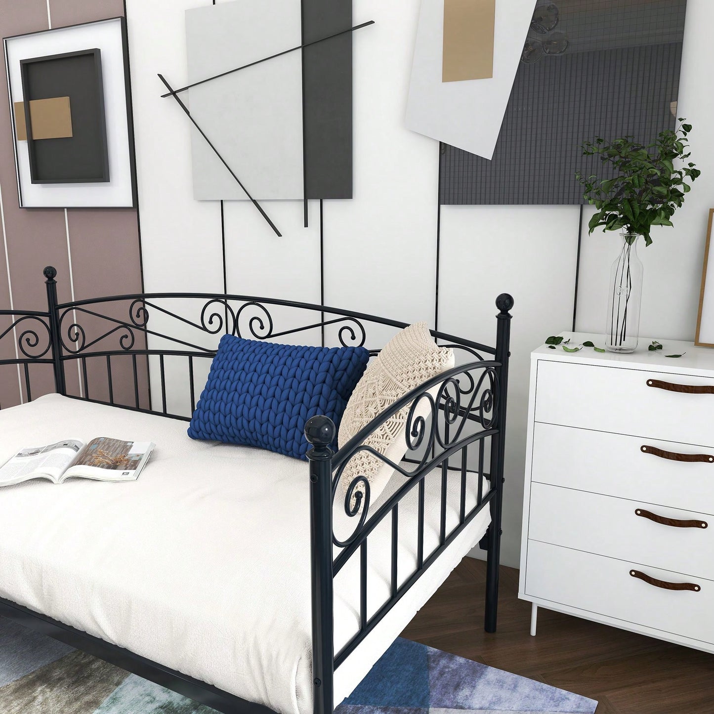 Twin Size Multifunctional Metal Daybed Frame: Durable, Space-Saving, And Versatile Design