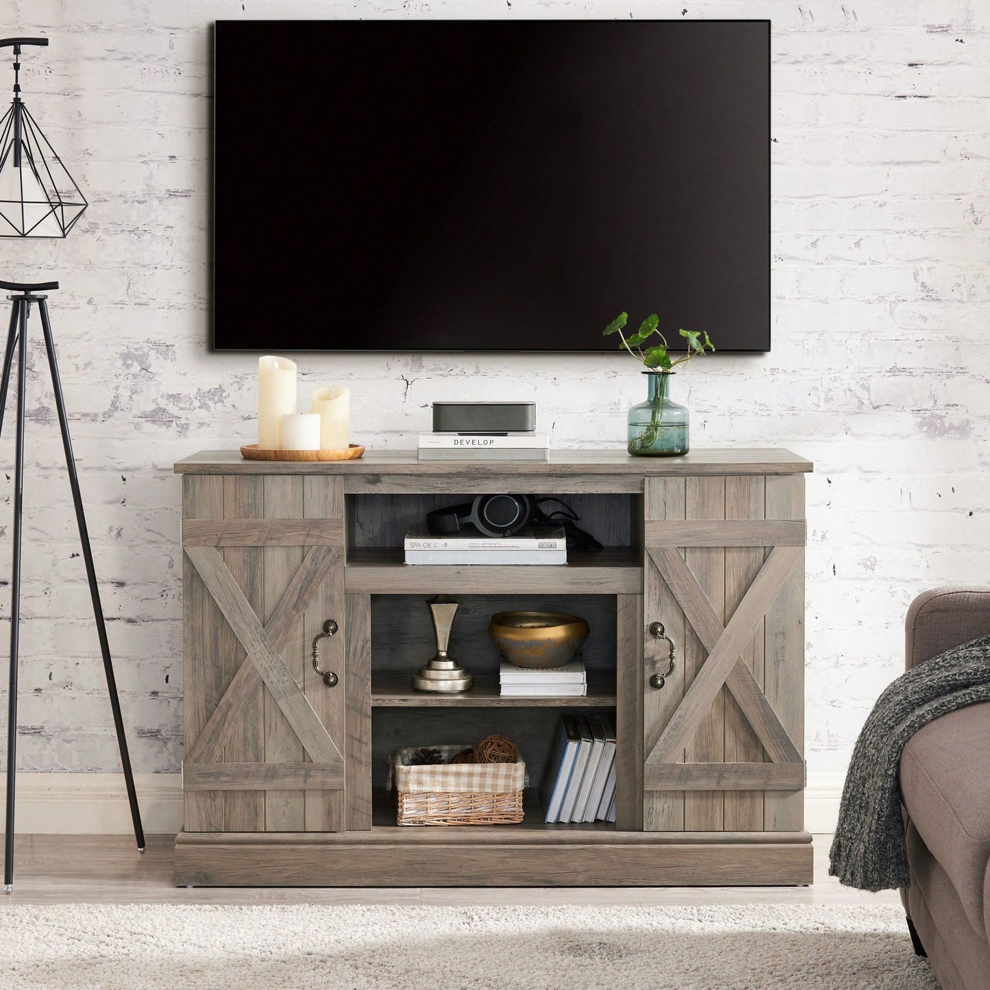 Media TV Stand Antique Entertainment Console For TV Up To 50" With Open And Closed Storage Space, Gray Wash