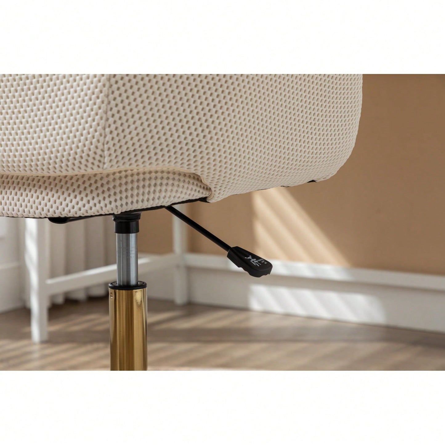 Adjustable Height Mesh Fabric Swivel Chair with Gold Base Soft Foam Seat 360° Rolling Wheels for Home Office and Bedroom