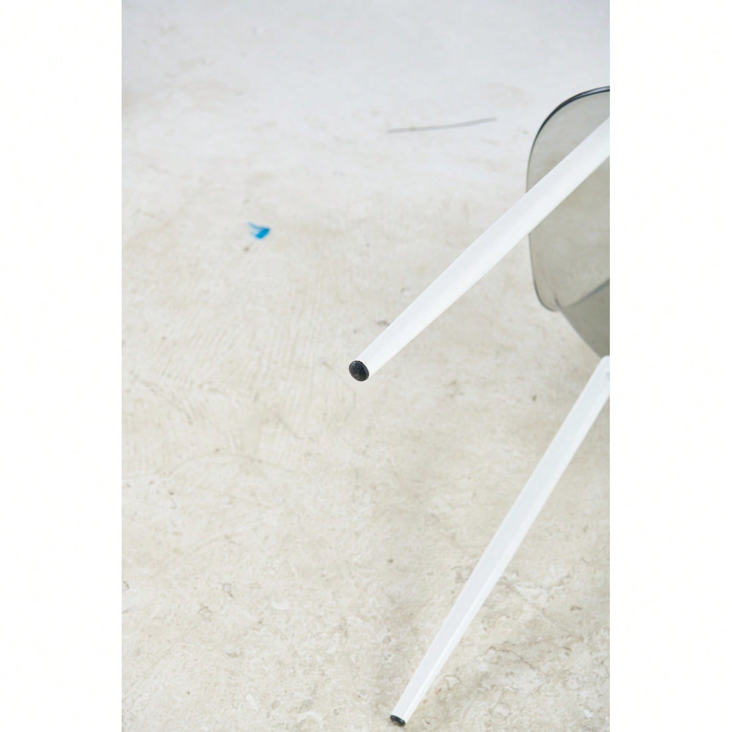 Set Of 4 Transparent Grey Dining Chairs With Metal Legs