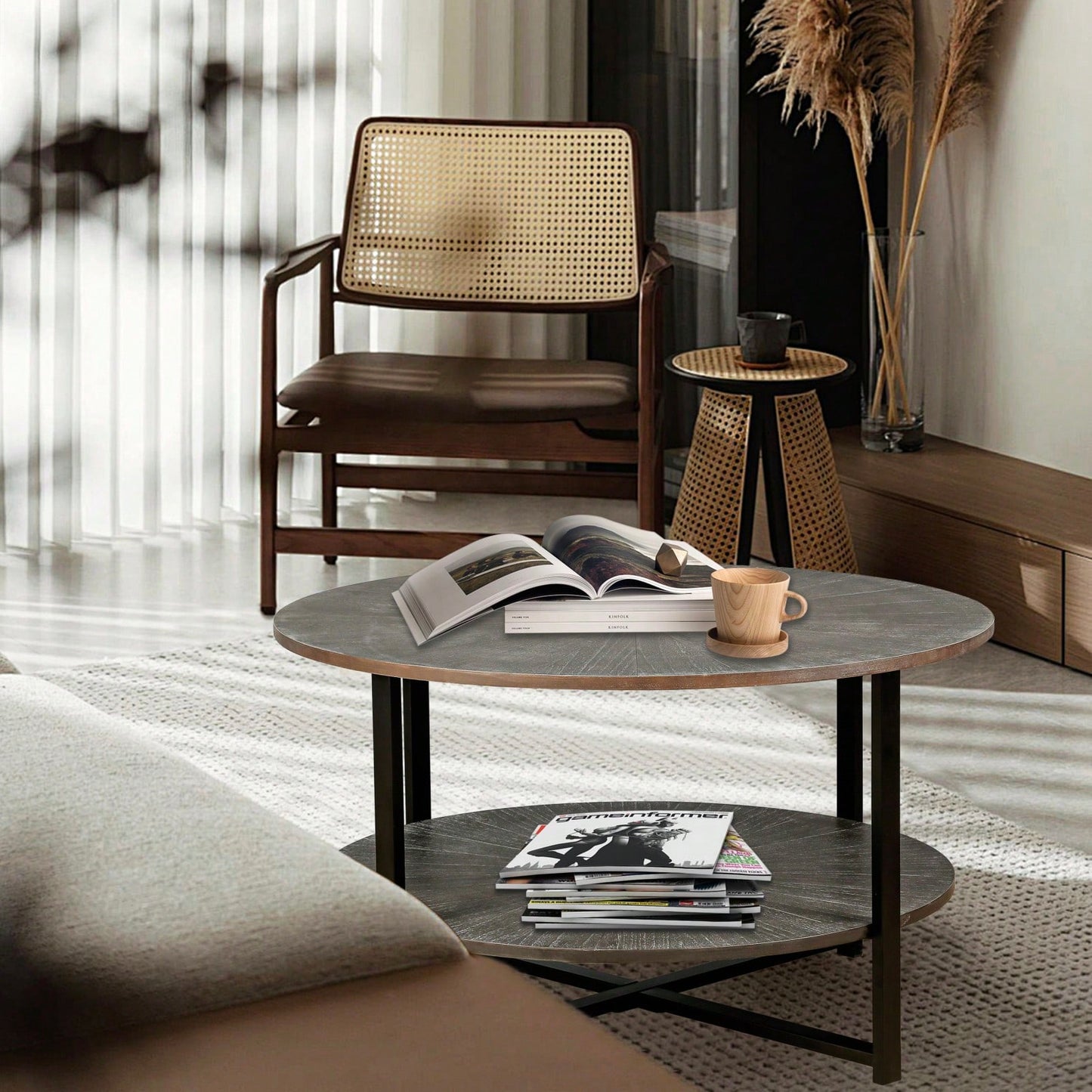 2-Tier Round Coffee Table With Storage, Farmhouse Living Room Cocktail Table With Black Metal Leg,Patchwork Desktop Effect Easy Assembly