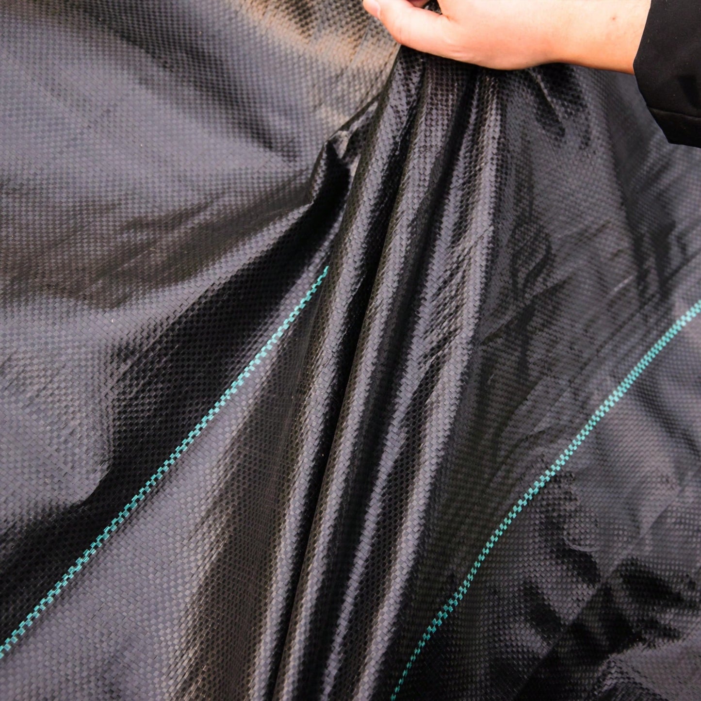 3.5oz Heavy-Duty Barrier Fabric - 4ft X 250ft For Effective Garden And Orchard Control