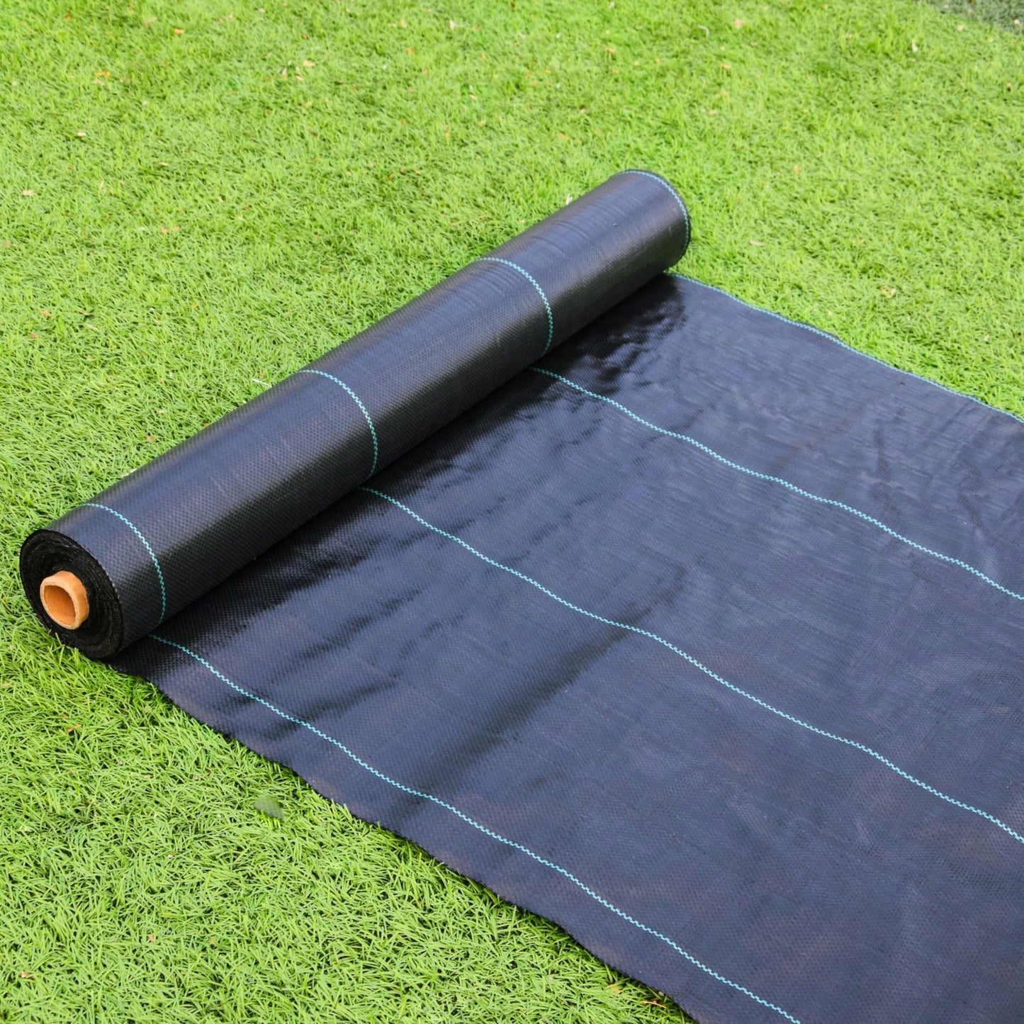 3.5oz Heavy-Duty Barrier Fabric - 4ft X 250ft For Effective Garden And Orchard Control