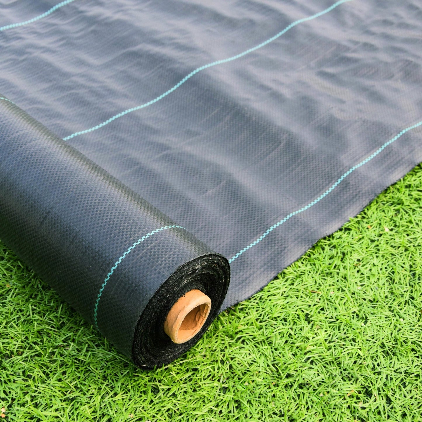3.5oz Heavy-Duty Barrier Fabric - 4ft X 250ft For Effective Garden And Orchard Control