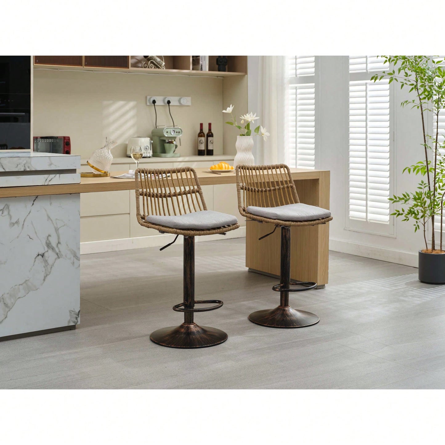 Set Of 2 Swivel Rattan Bar Stools - Stylish Counter Height Chairs With Footrest For Kitchen And Dining Room