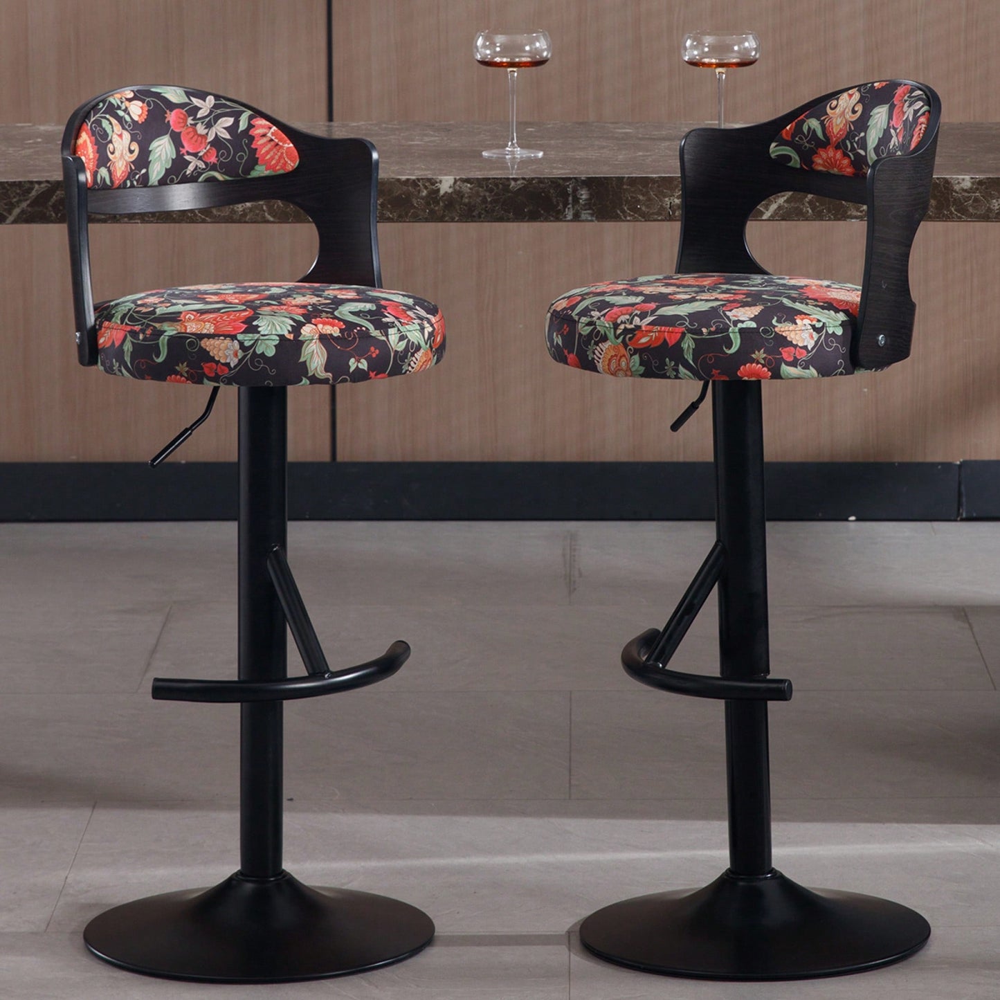 Set Of 2 Adjustable Swivel Bar Stools With Solid Wood Backrest For Kitchen Counter And Dining Room In Brown