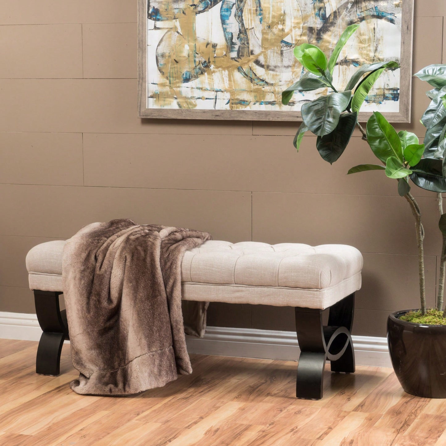 Elegant Lounge Ottoman For Stylish Home Décor And Comfort