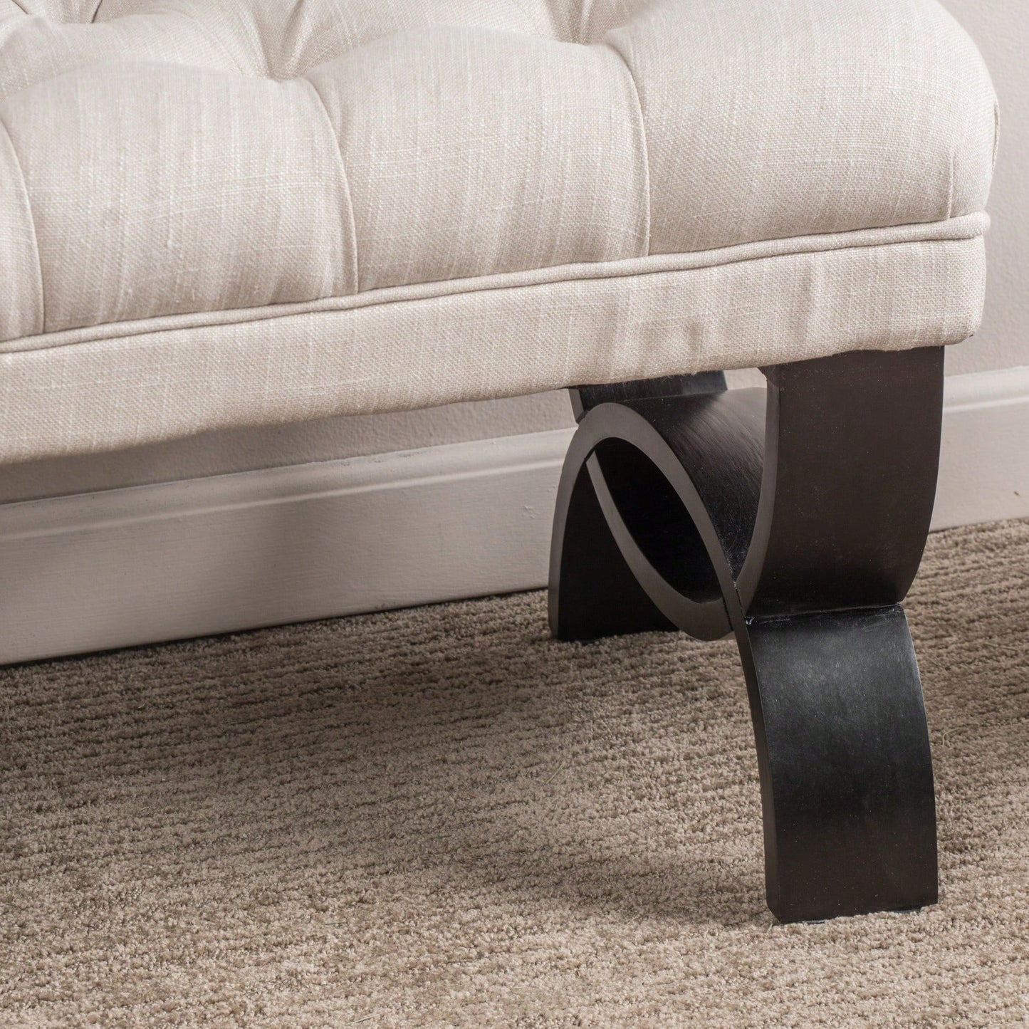 Elegant Lounge Ottoman For Stylish Home Décor And Comfort