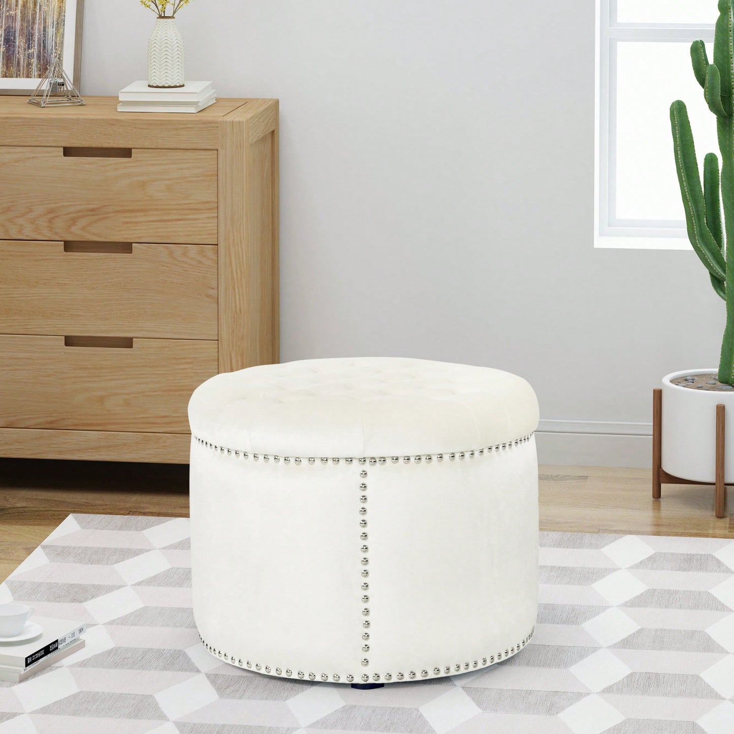 Stylish And Versatile Ottoman For Ultimate Comfort And Chic Home Decor
