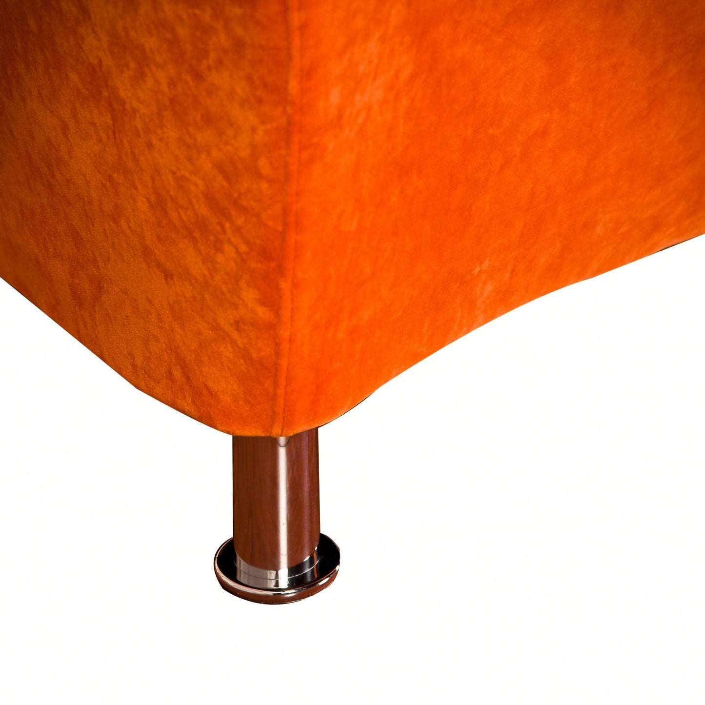 Contemporary Chic Lounge Chair For Stylish Interiors - Comfort And Elegance Combined
