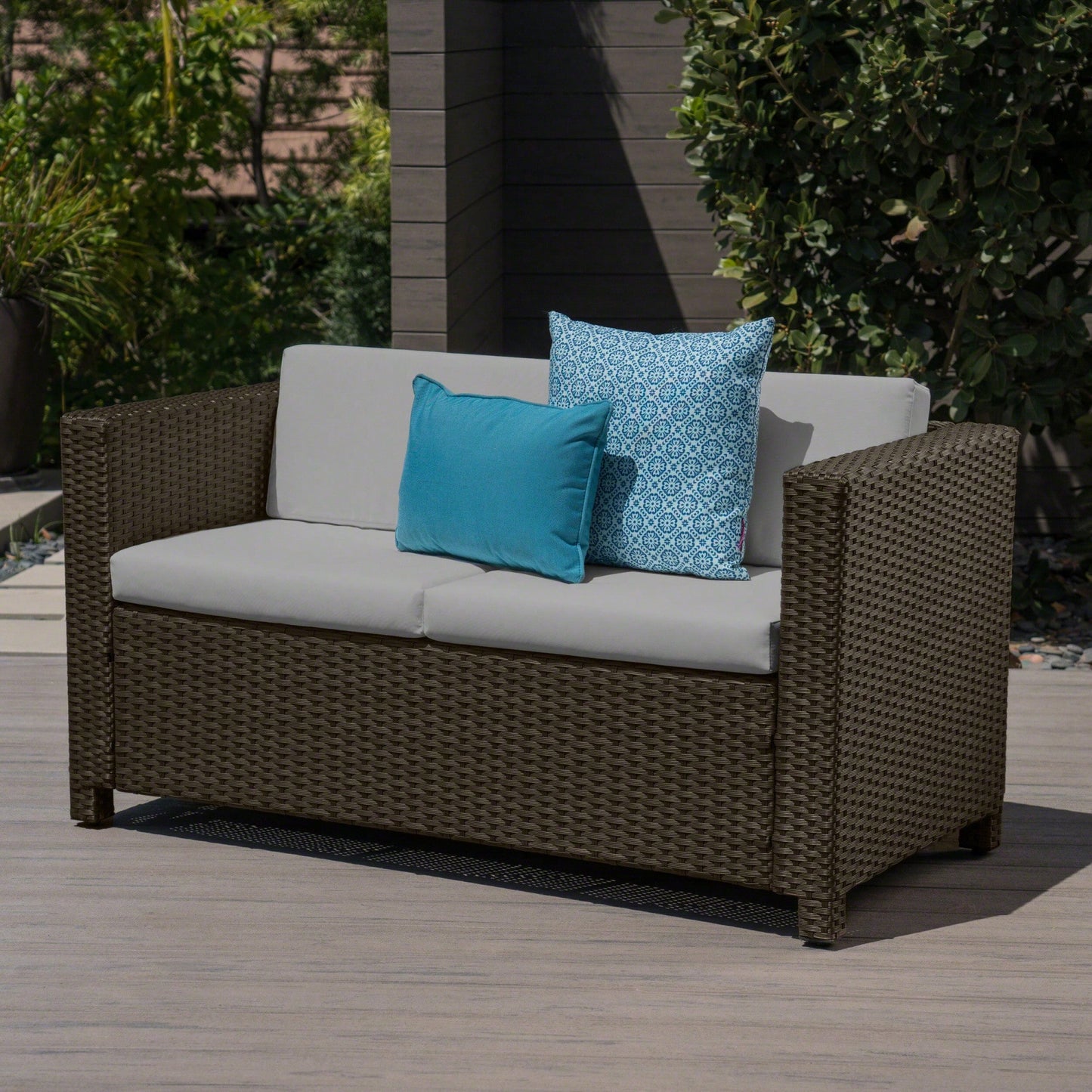 Stylish And Comfortable Two-Seater Loveseat For Cozy Living Spaces