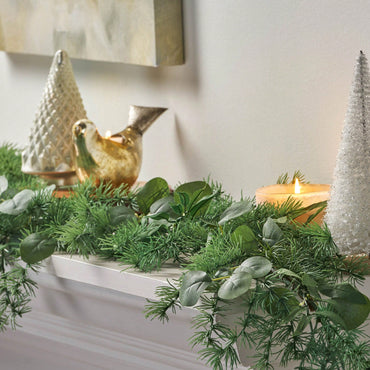 5.5-Foot Lush Greenery Leaves Garland For Home Decor And Event Styling