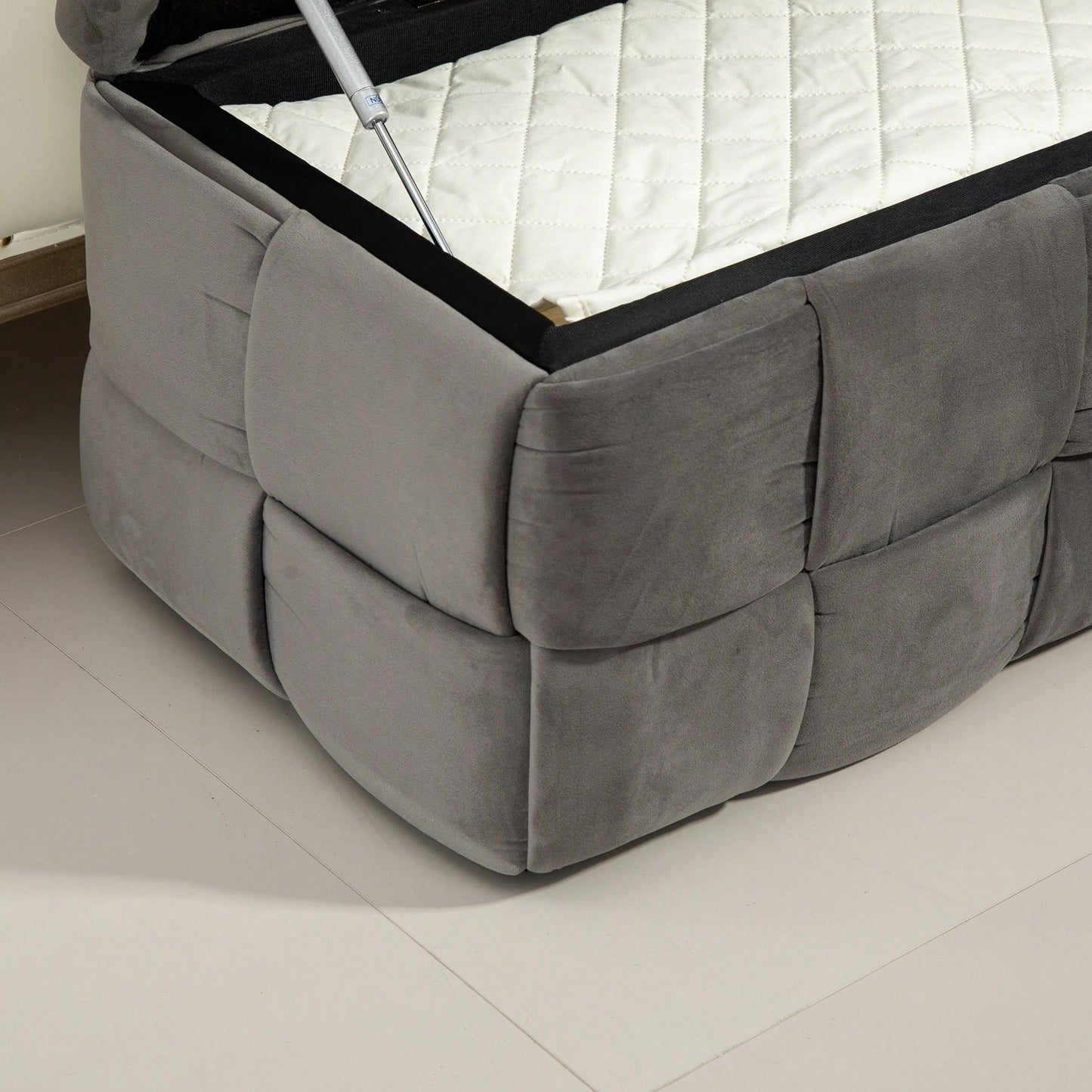 Versatile Upholstered Storage Ottoman Bench With Safety Hinge For Living Room And Bedroom - Stylish Entryway Footstool In Beige