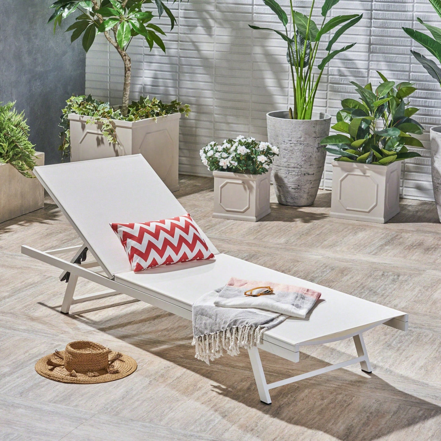 Stylish Indoor Chaise Lounge Chair For Ultimate Relaxation And Comfort