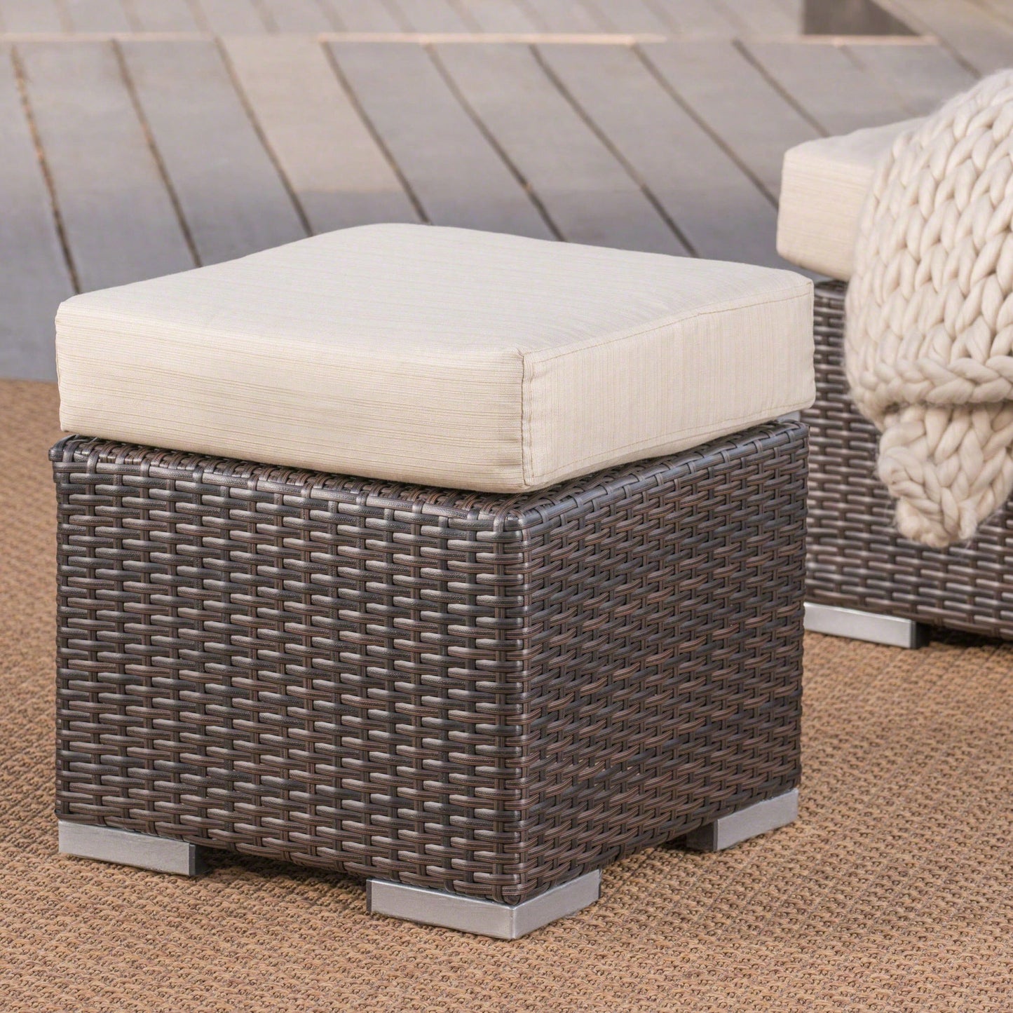 Stylish 16-Inch Round Ottoman For Cozy Living Spaces And Versatile Decor
