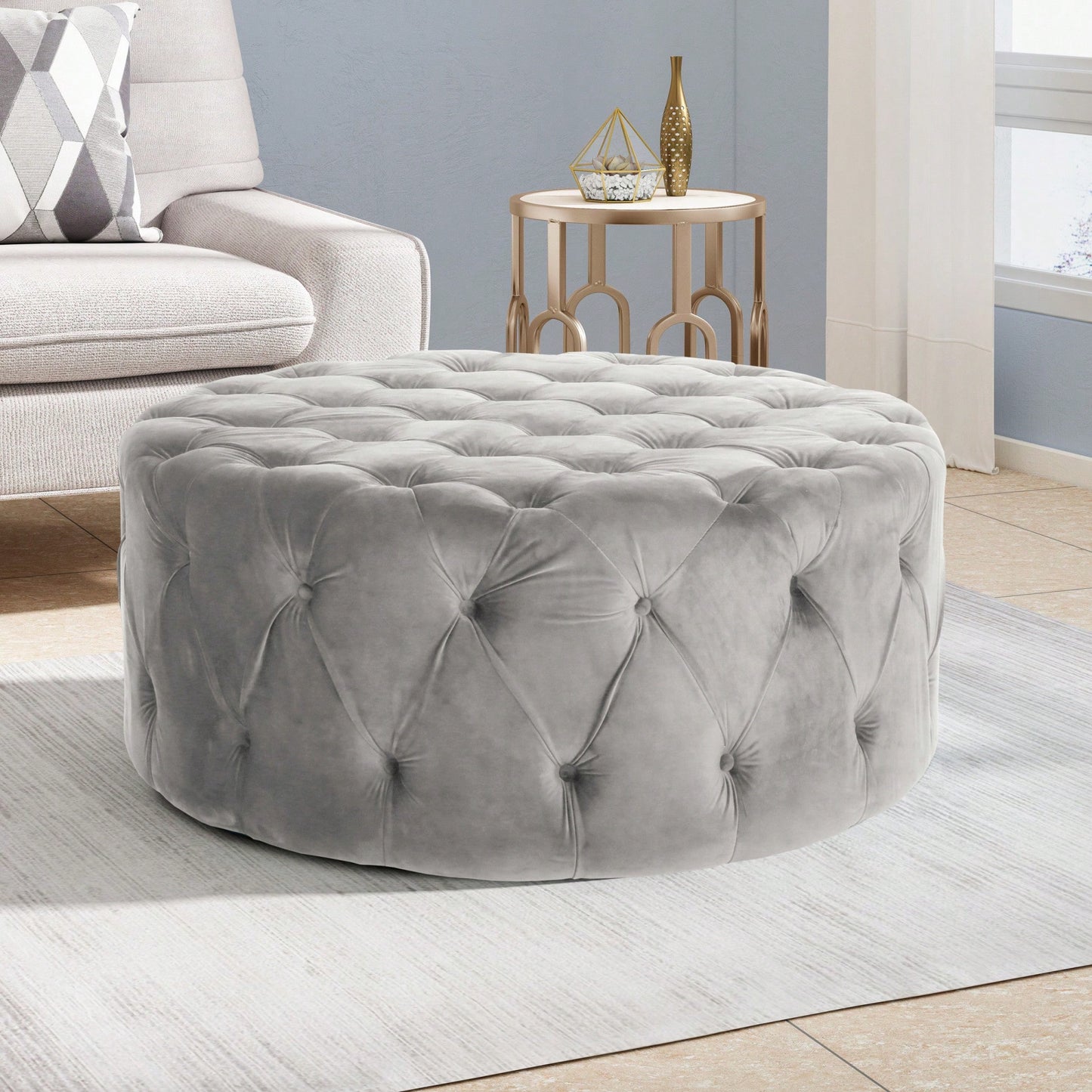 Stylish And Versatile Ottoman For Effortless Home Décor And Comfort