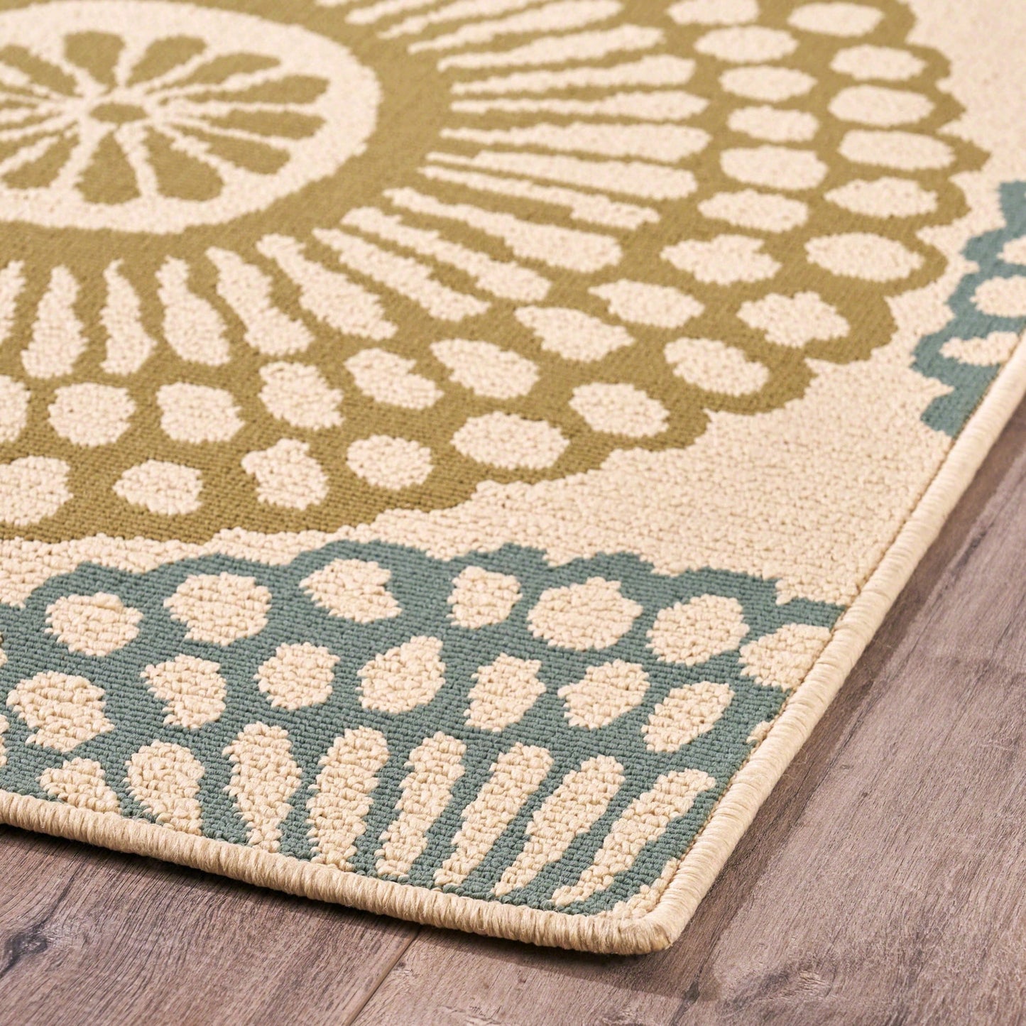 5'3" X 7'6" Decorative Area Rug For Living Room And Bedroom, Stylish And Durable Floor Covering