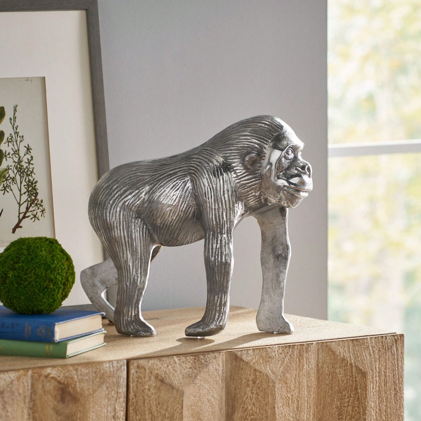 Handcrafted Wooden Animal Figurine For Home And Office Décor