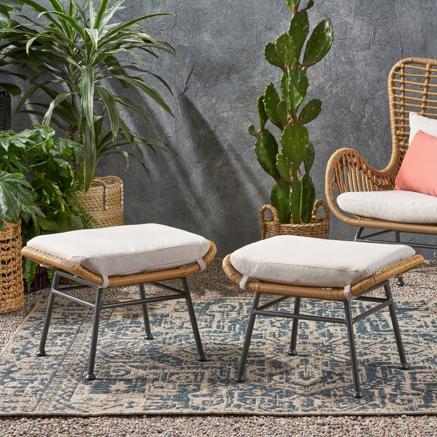Set Of 2, Stylish Upholstered Ottoman For Living Room Or Bedroom Use