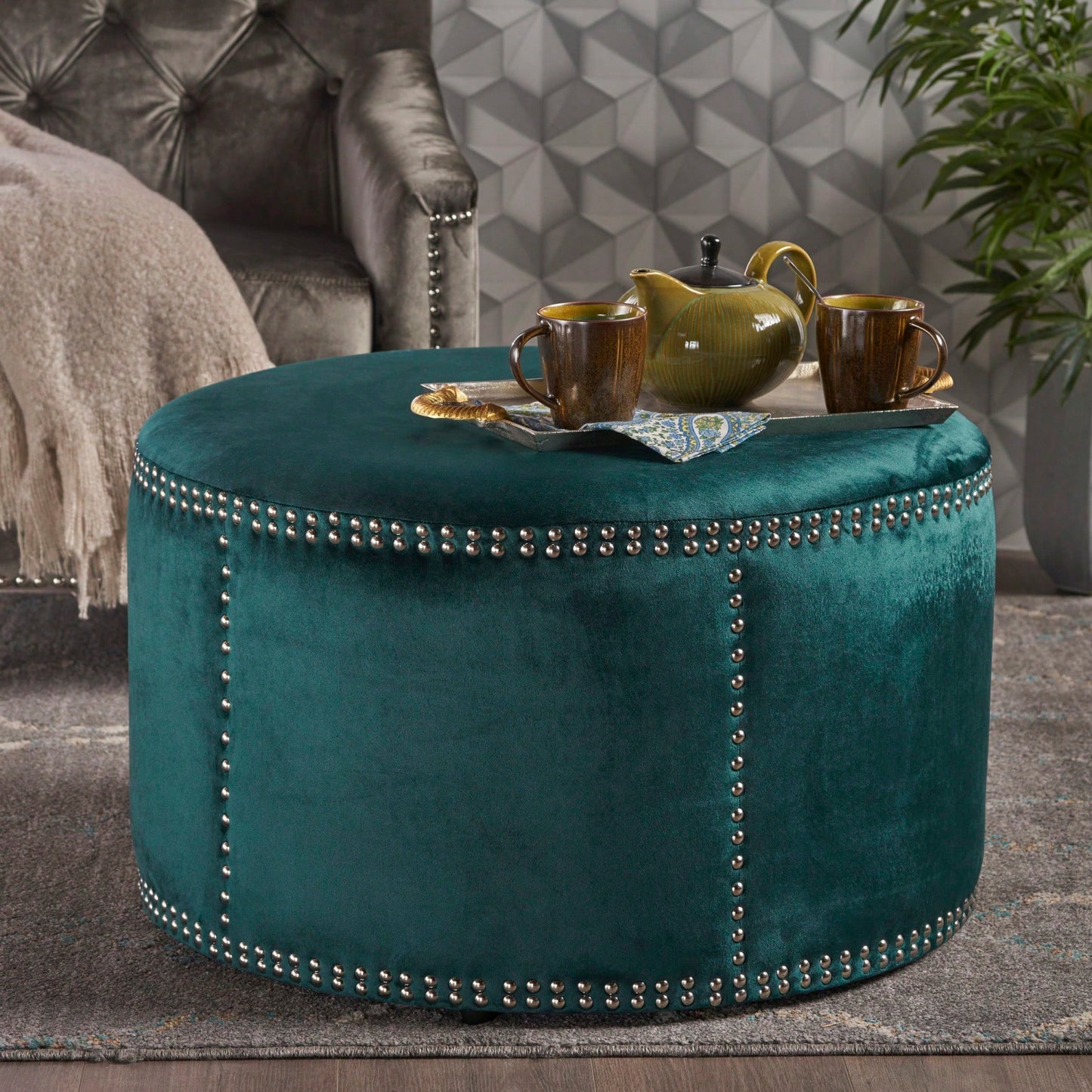 Elegant Ottoman For Stylish Home Décor And Comfortable Seating