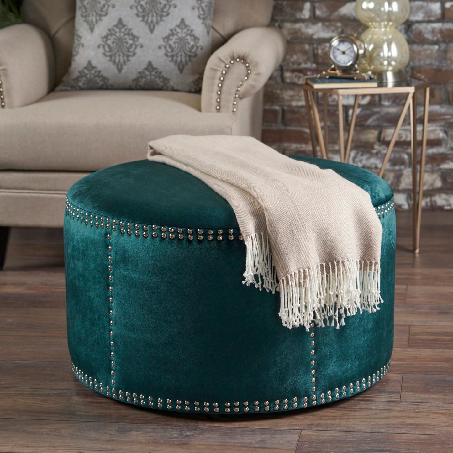 Elegant Ottoman For Stylish Home Décor And Comfortable Seating