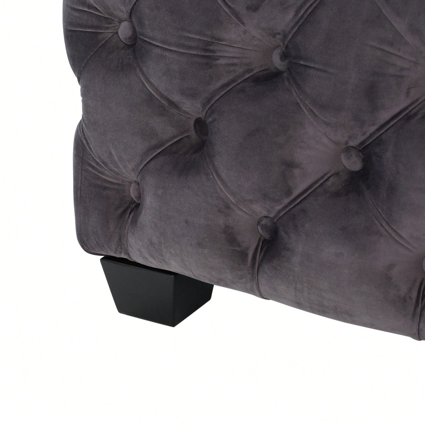 Elegant Ottoman With Plush Cushioning For Living Room Or Bedroom Decor