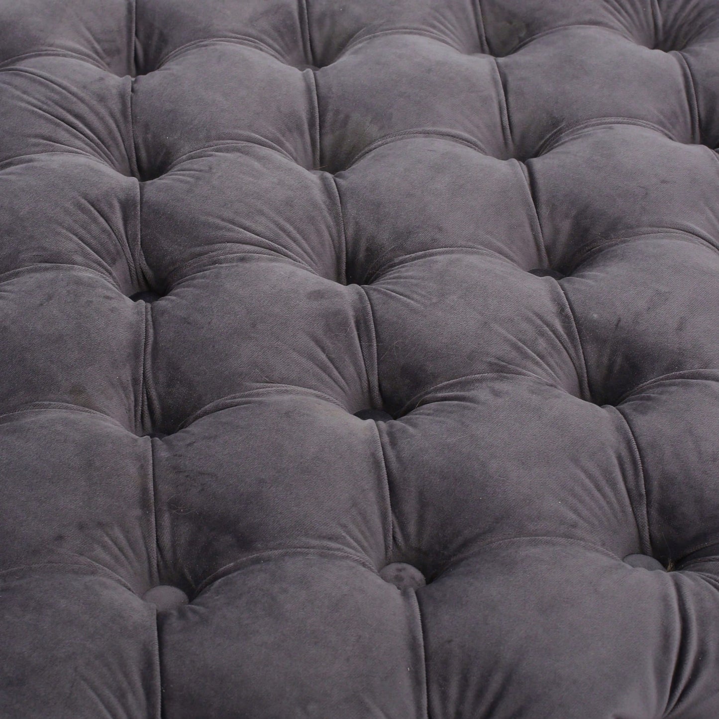 Elegant Ottoman With Plush Cushioning For Living Room Or Bedroom Decor