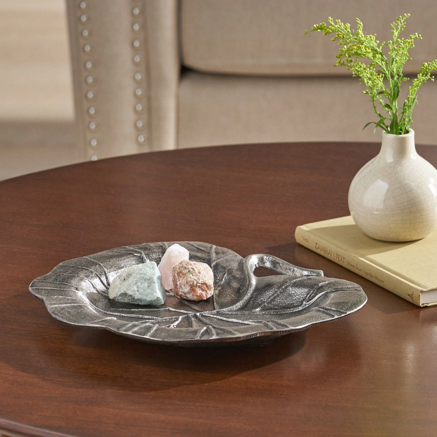 Elegant Decorative Plate For Home Décor And Wall Art Display