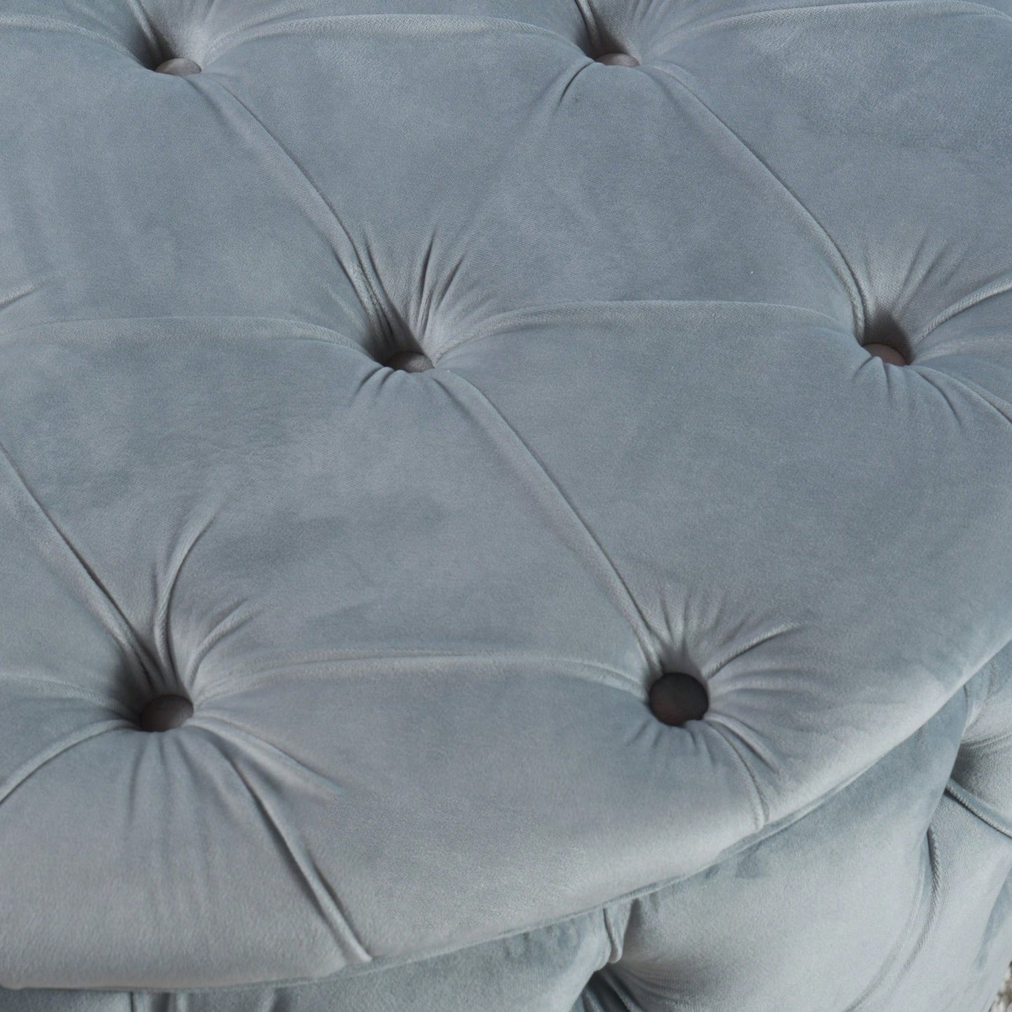 Elegant Ottoman For Stylish Home Décor And Comfortable Seating
