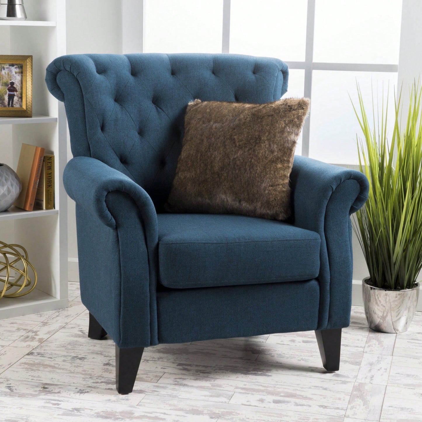 Elegant Tufted Accent Chair For Living Room Or Bedroom Decor