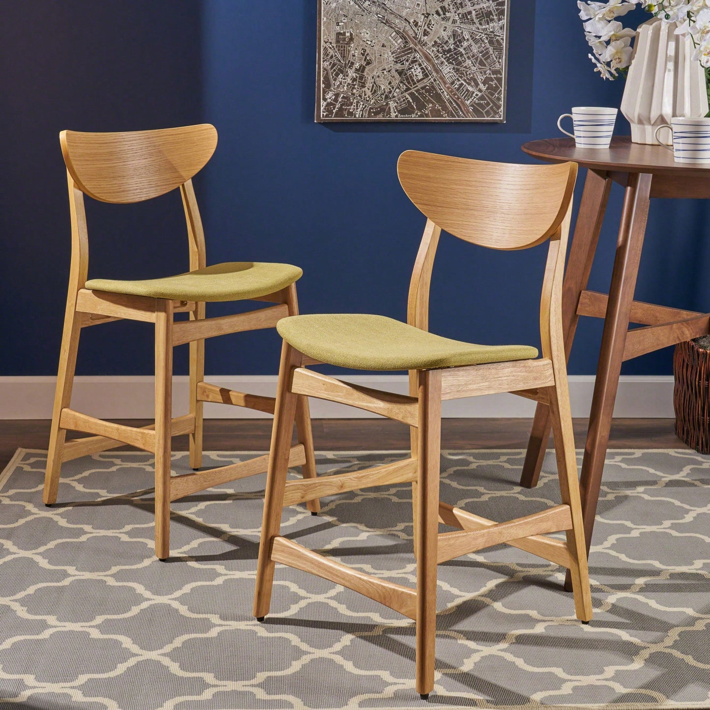 Set Of 2 Stylish Counter Height Chairs For Kitchen Or Bar Use