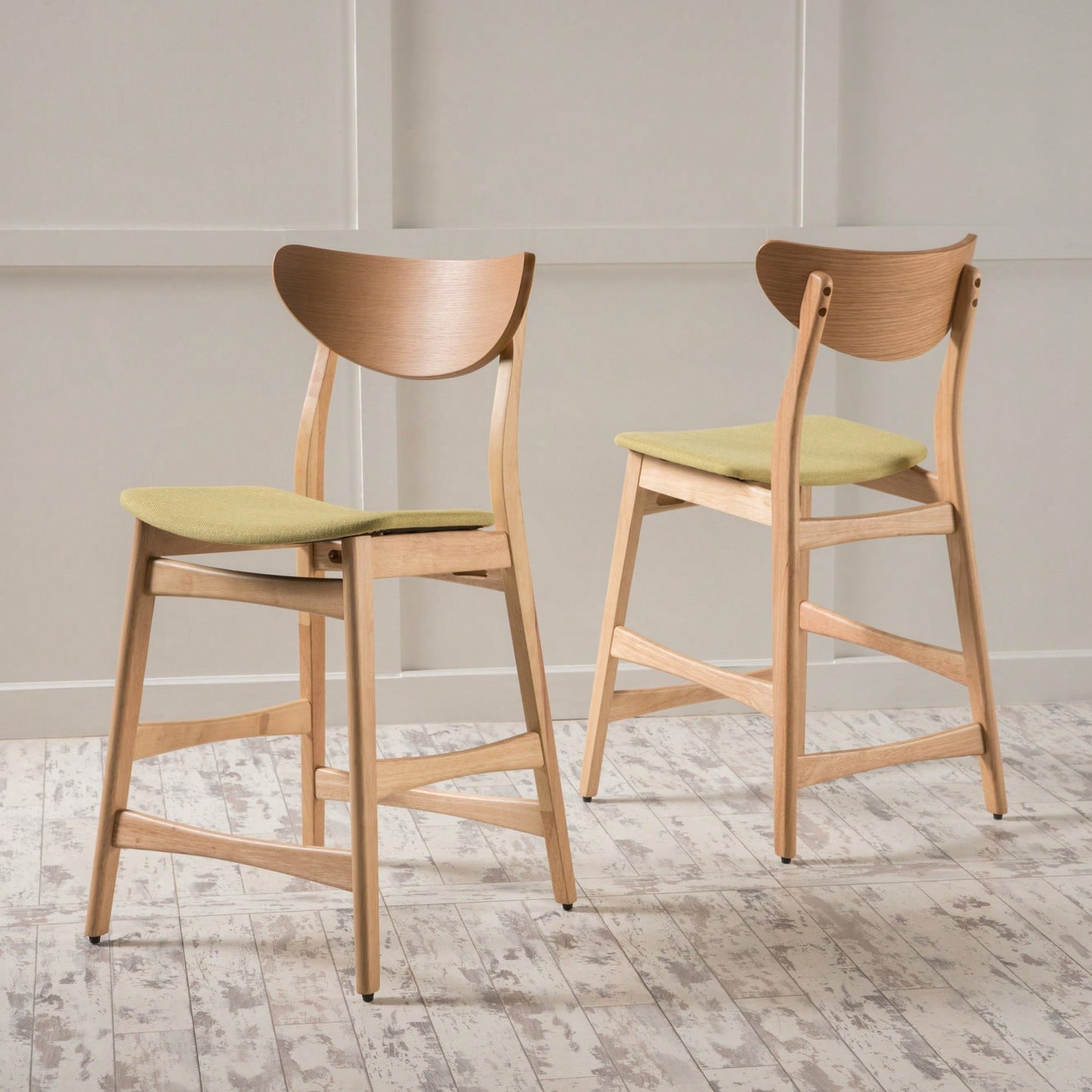 Set Of 2 Stylish Counter Height Chairs For Kitchen Or Bar Use