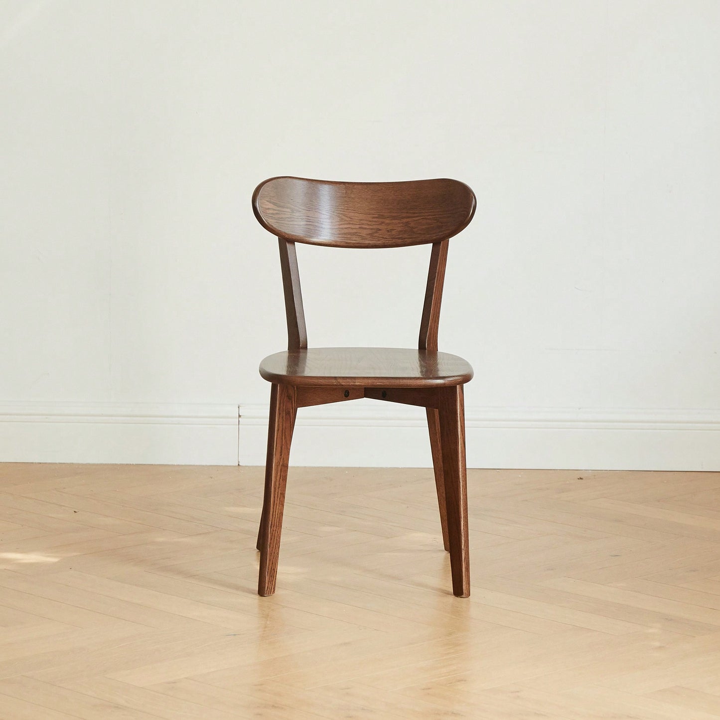 Natural FAS Grade Oak Dining Chair Solid Wood Simple Design 46.5x54x80cm Ideal For Living Room