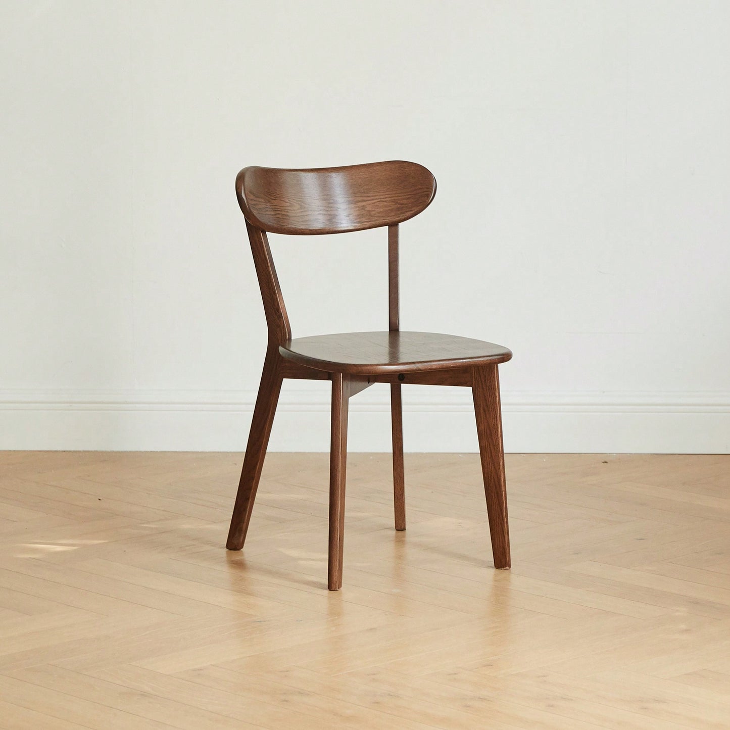 Natural FAS Grade Oak Dining Chair Solid Wood Simple Design 46.5x54x80cm Ideal For Living Room