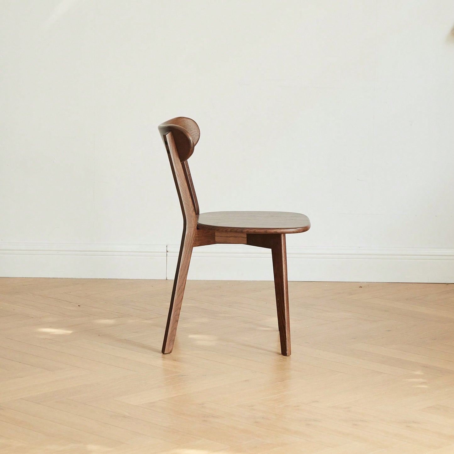 Natural FAS Grade Oak Dining Chair Solid Wood Simple Design 46.5x54x80cm Ideal For Living Room