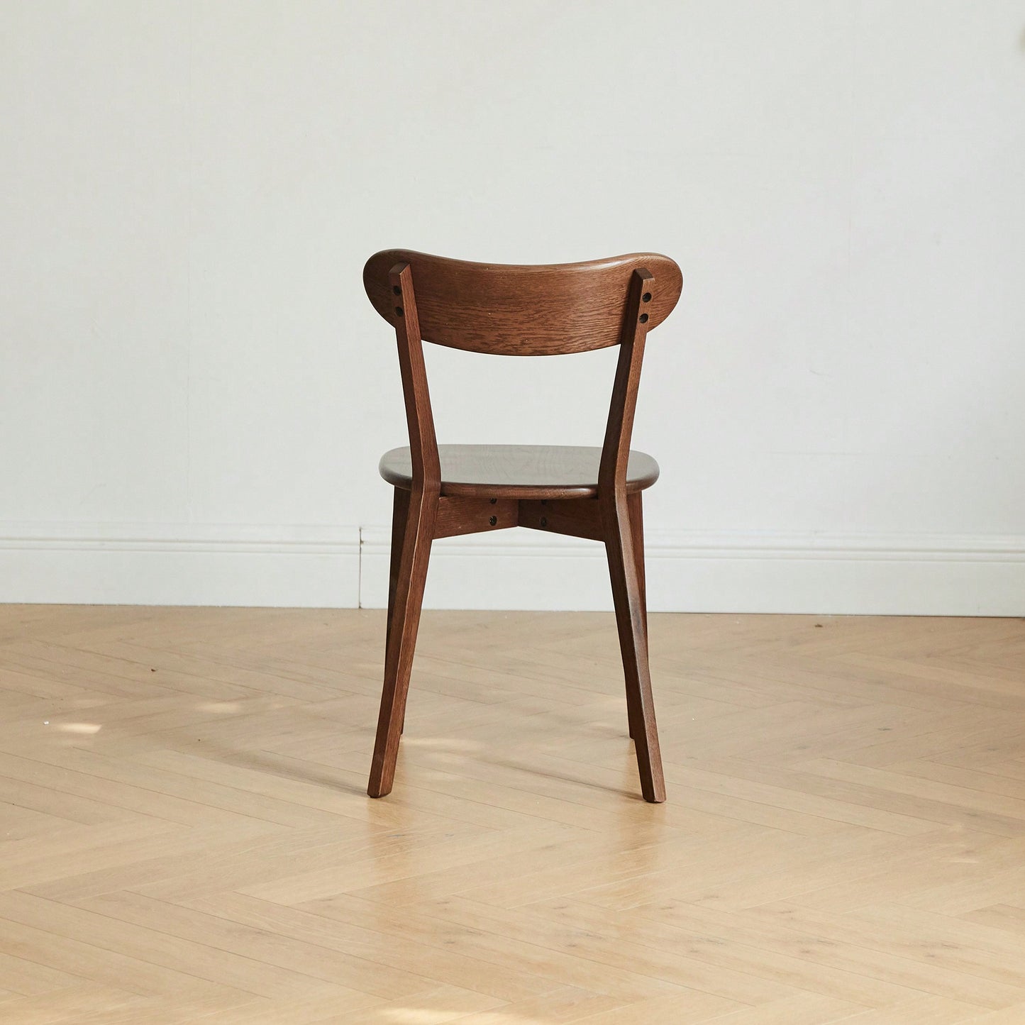 Natural FAS Grade Oak Dining Chair Solid Wood Simple Design 46.5x54x80cm Ideal For Living Room
