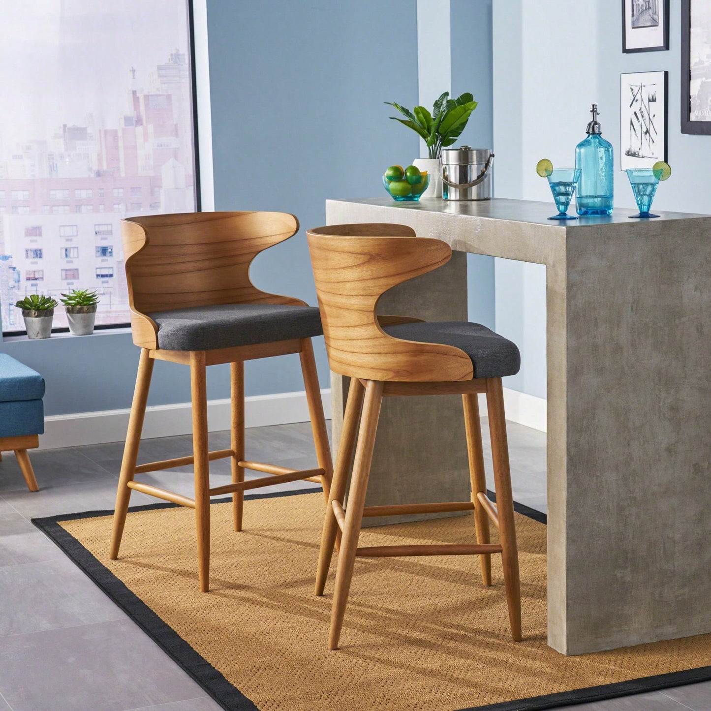 Modern Adjustable Height Bar Chair With Stylish Design And Comfortable Seating