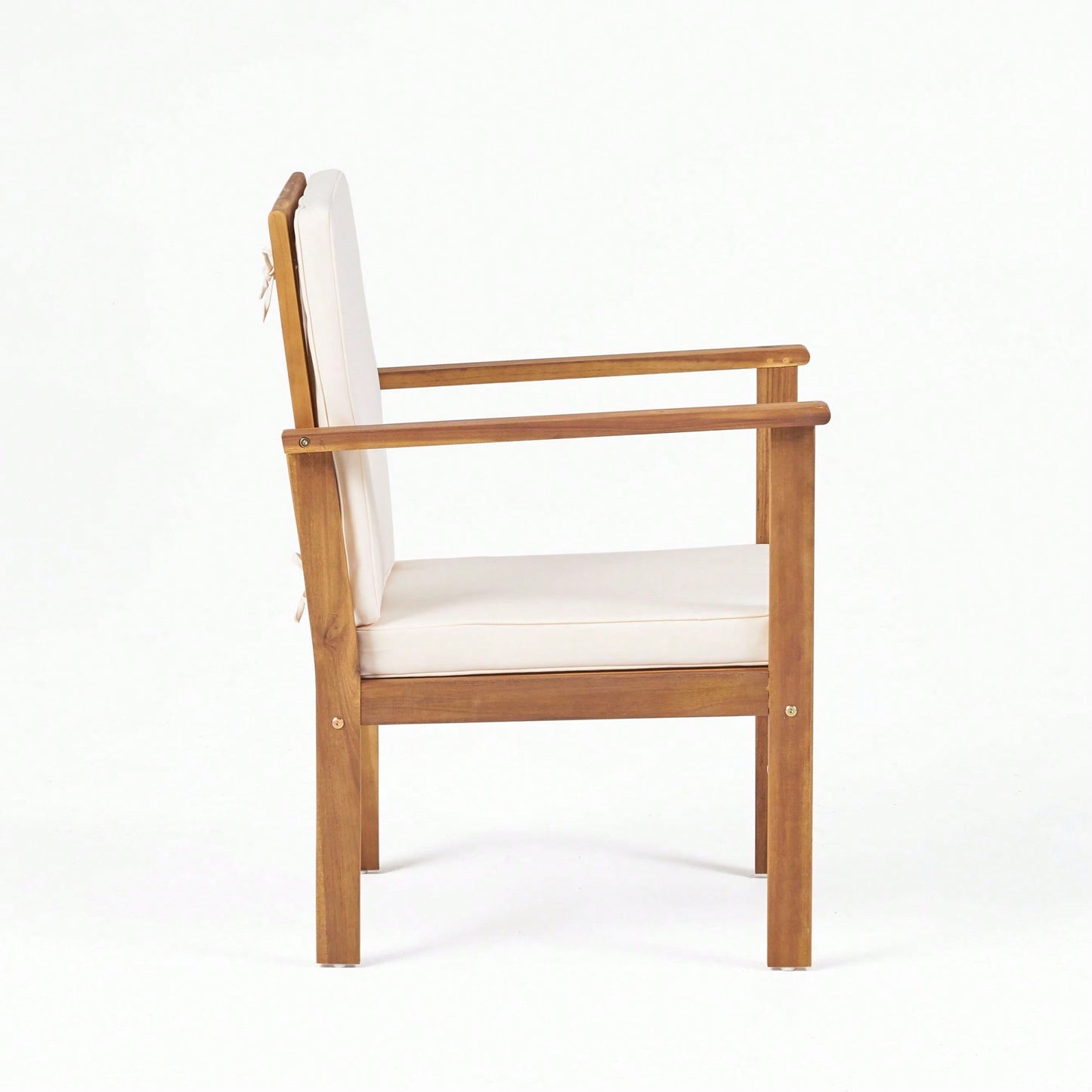 Stylish Club Chairs With Matching Table For Cozy Living Spaces