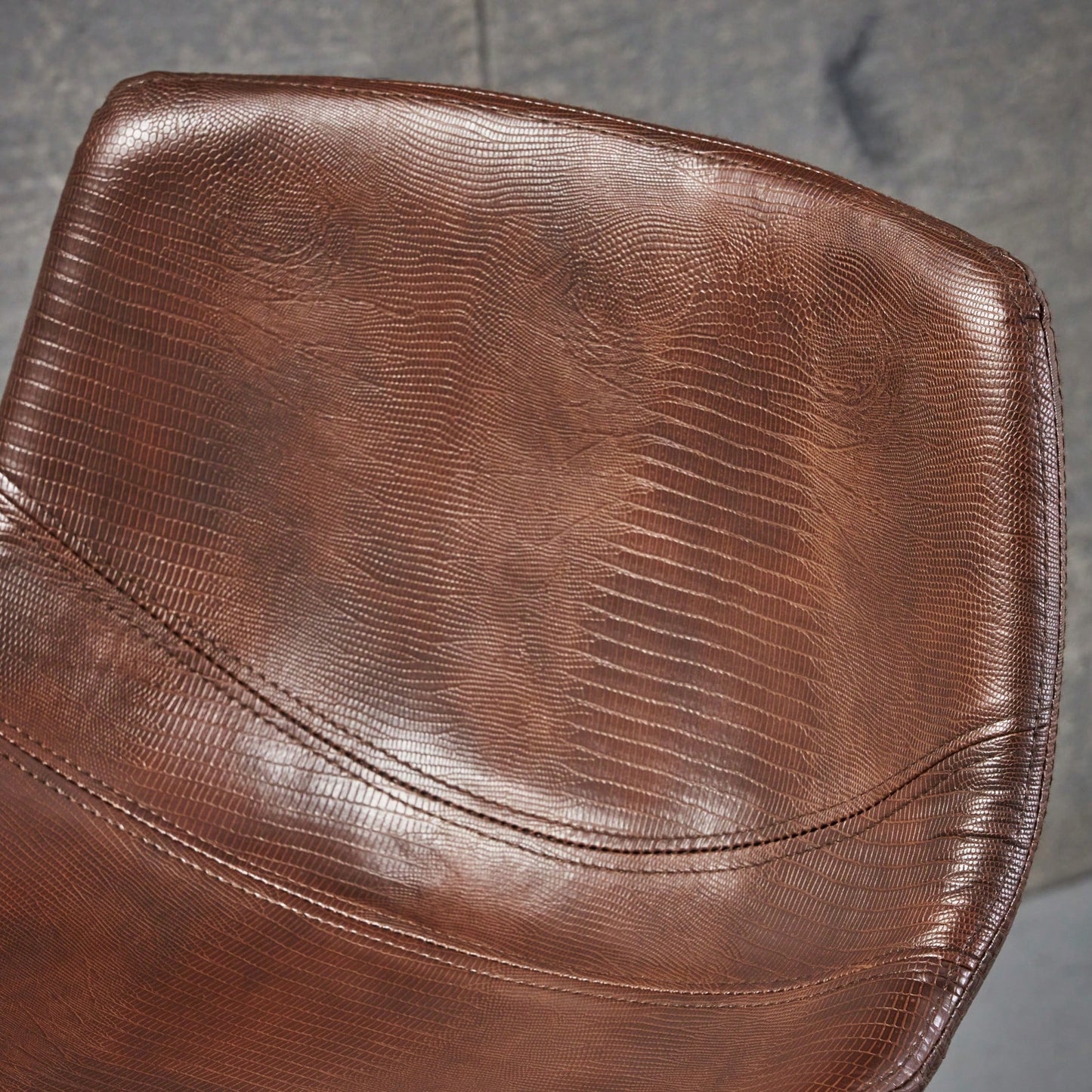 Set Of 2 Brown Faux Leather 30 Inch Barstools For Kitchen Or Home Bar