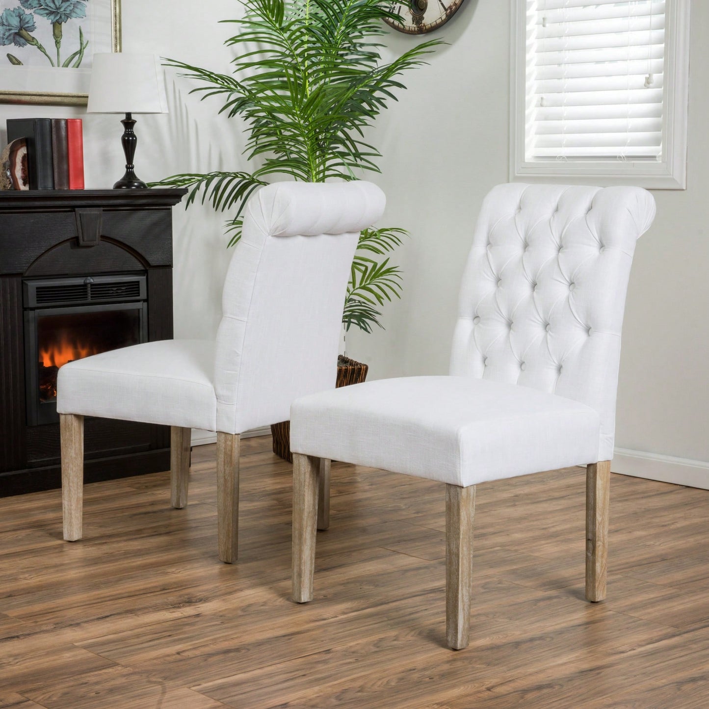 Elegant Tufted Dining Rolltop Set Of 2 Pieces For Modern Interiors