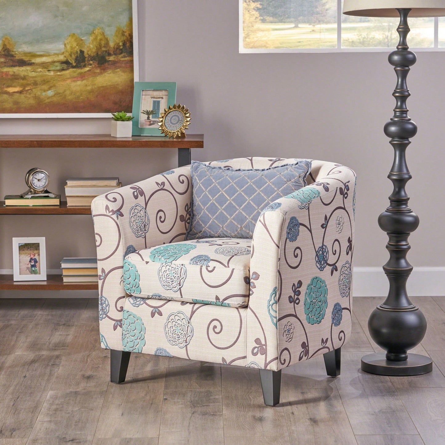 Elegant Modern Plaza Club Chair For Stylish Living Spaces