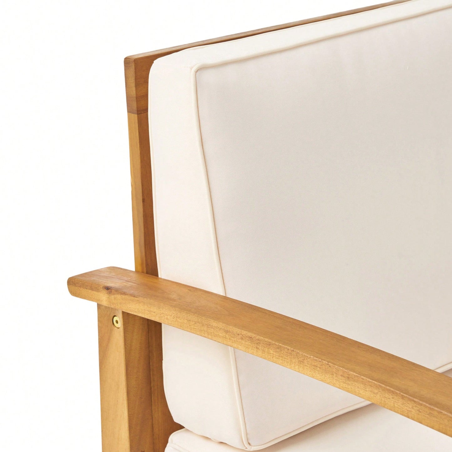 Elegant Modern Club Chair For Stylish Living Room And Lounge Spaces