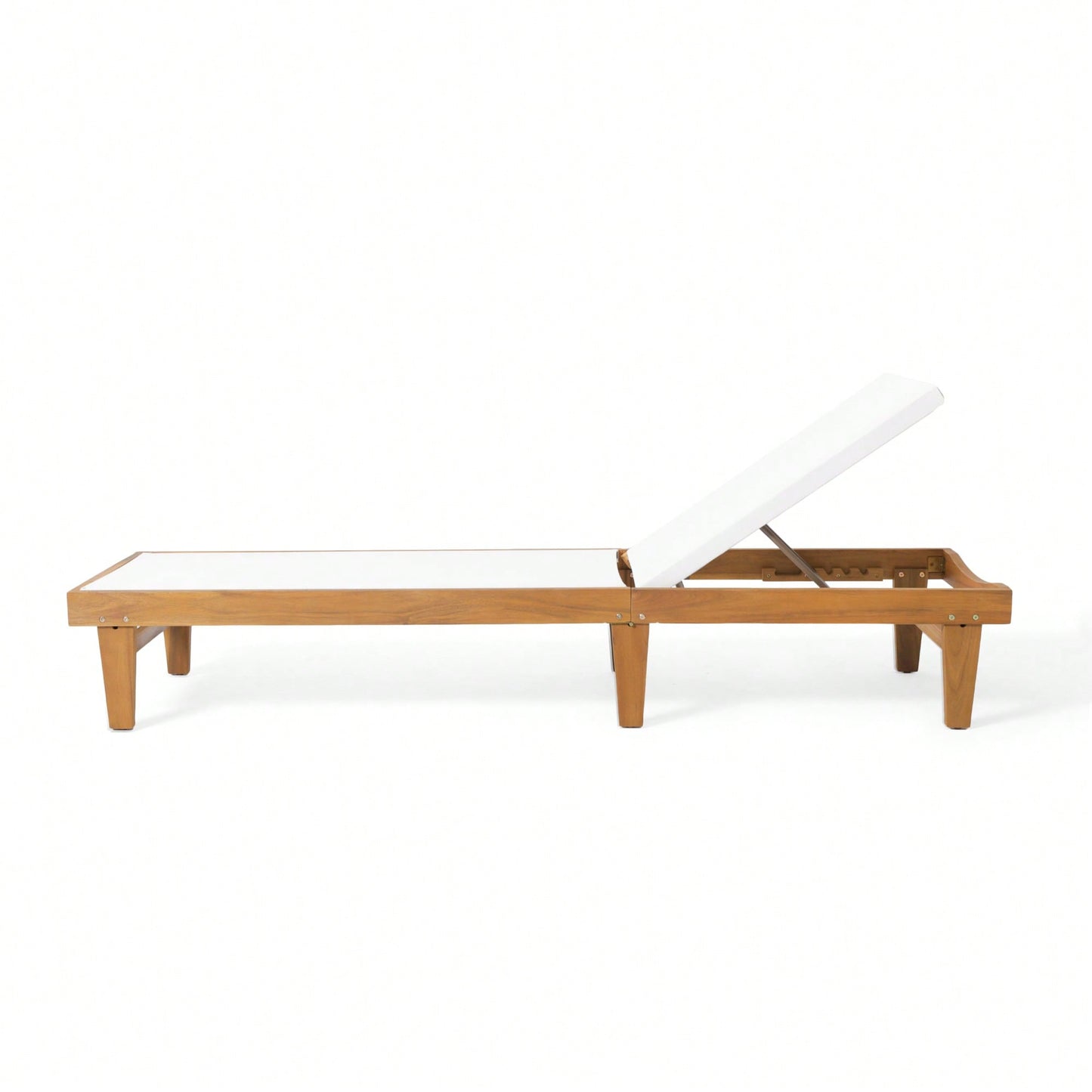 Mesh Outdoor Chaise Lounge For Relaxation And Comfort White