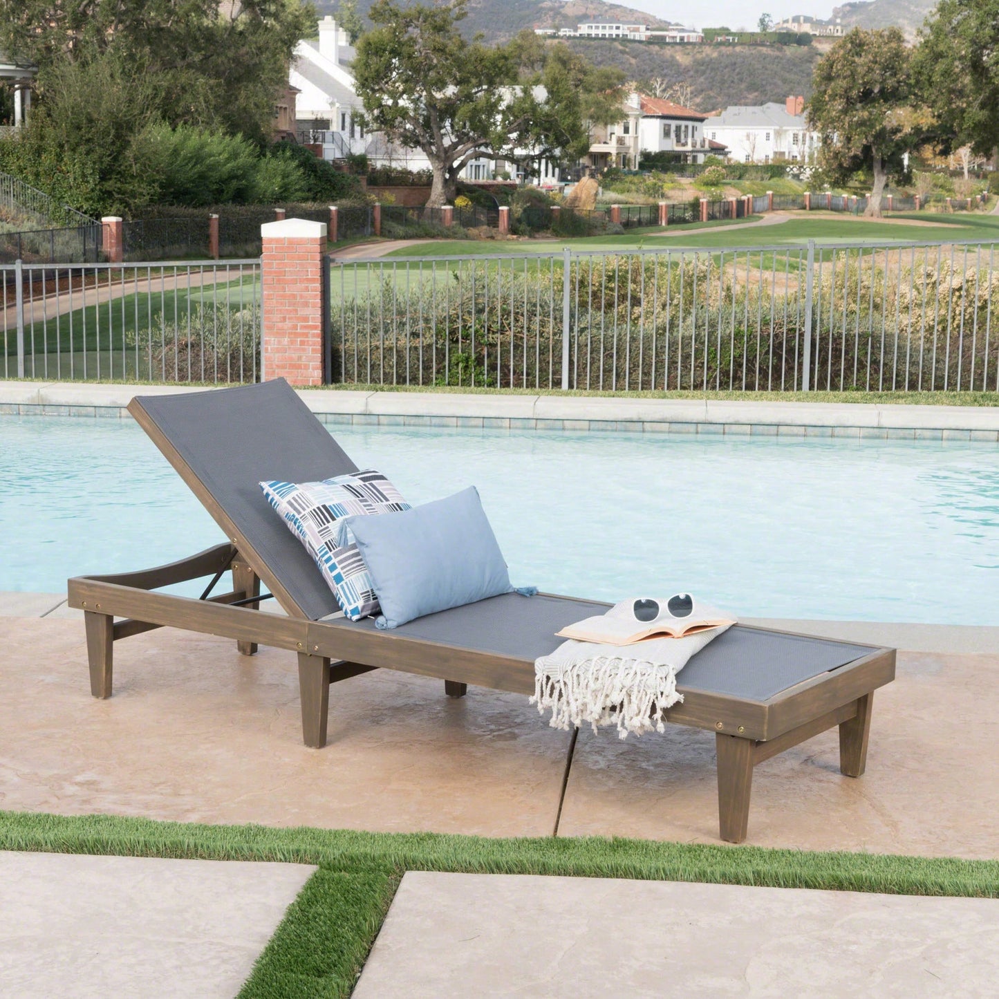 Mesh Outdoor Chaise Lounge For Relaxation And Comfort White