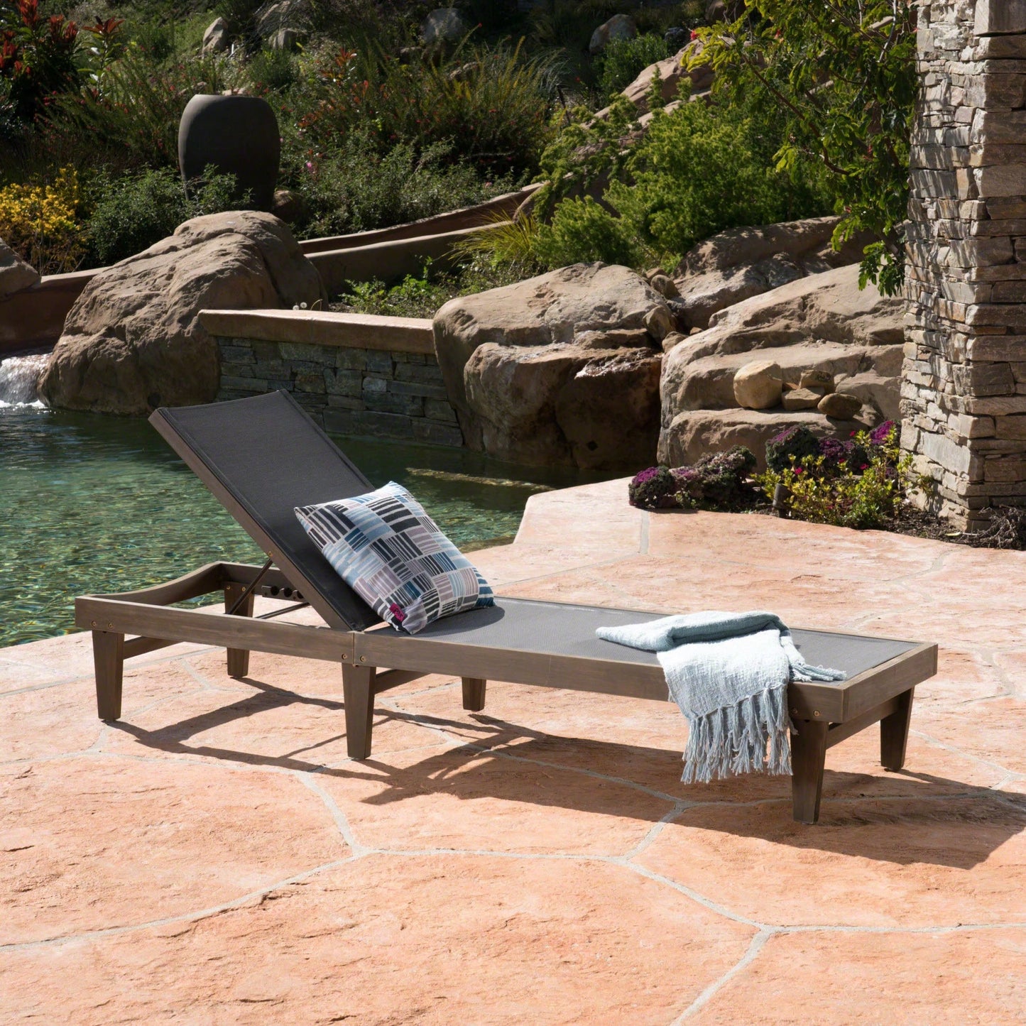 Mesh Outdoor Chaise Lounge For Relaxation And Comfort White