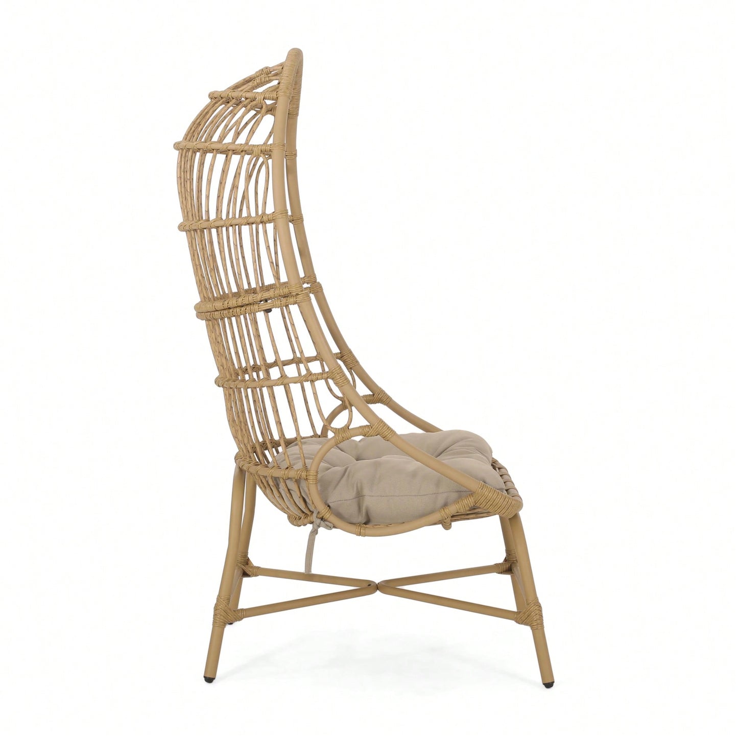 Cozy Hanging Lounge Chair For Indoor And Outdoor Relaxation